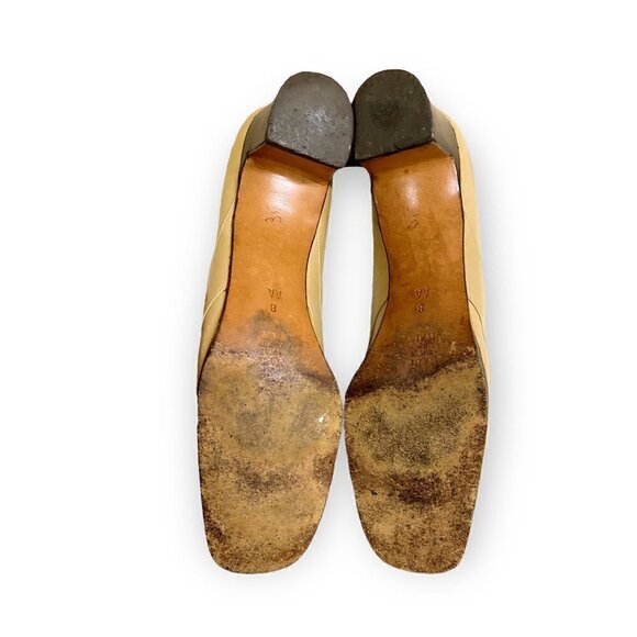 Vintage Givenchy beige loafer heel.  size 8AA - Picture 5 of 8